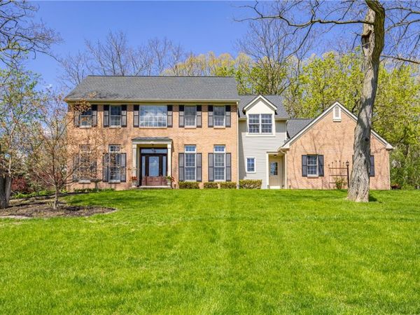 6 Bowns Hill Lane, Fairport, NY 14450