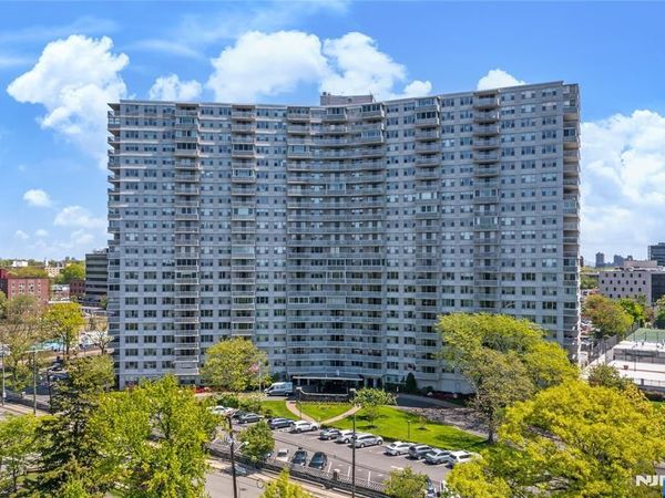 2100 Linwood Avenue 21J, Unit 21J, FORT LEE, NJ 07024