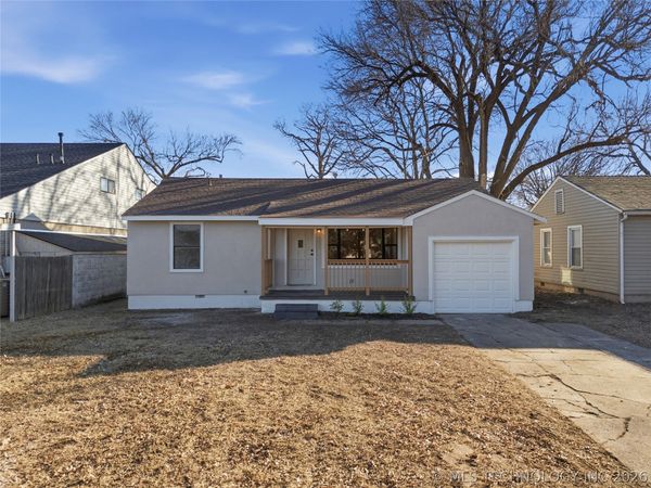 252 E 45th Place , Tulsa, OK 74105