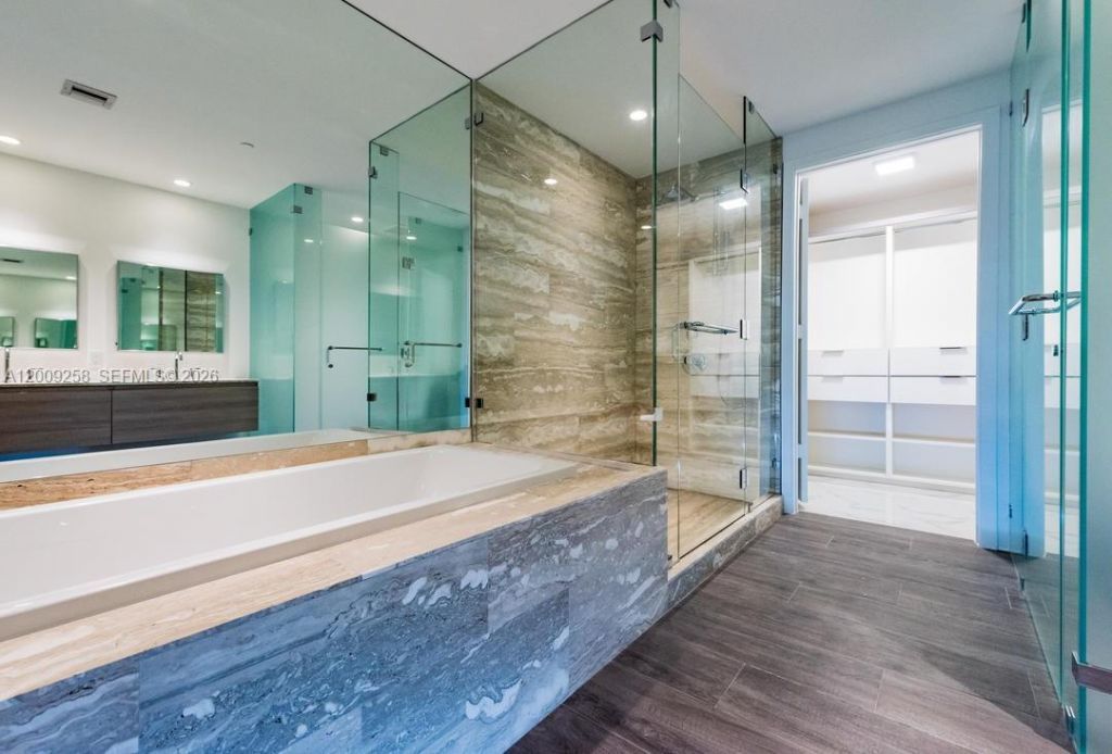 2900 NE 7 Ave , Unit 2607, Miami, FL 33137 Photo