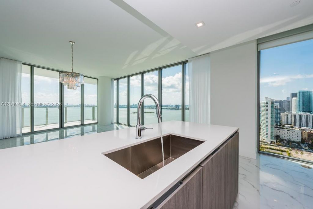 2900 NE 7 Ave , Unit 2607, Miami, FL 33137 Photo