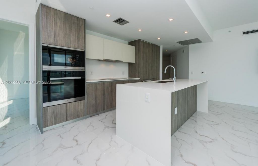 2900 NE 7 Ave , Unit 2607, Miami, FL 33137 Photo