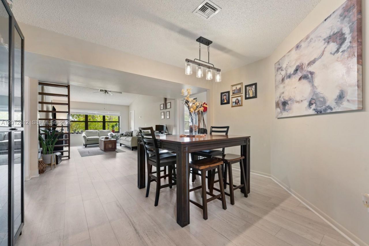 4350 NW 30th St , Unit 333, Coconut Creek, FL 33066 Photo