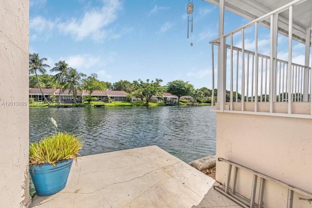 7108 Laurel Ln, Unit 7108, Miami Lakes, FL 33014 Photo