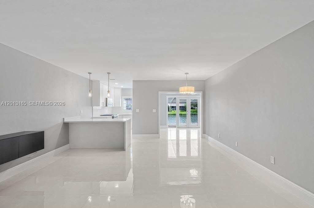 7108 Laurel Ln, Unit 7108, Miami Lakes, FL 33014 Photo