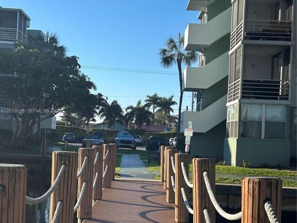 2741 Taft St , Unit 203, Hollywood, FL 33020