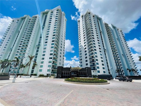 2681 N Flamingo Rd , Unit 902S, Sunrise, FL 33323