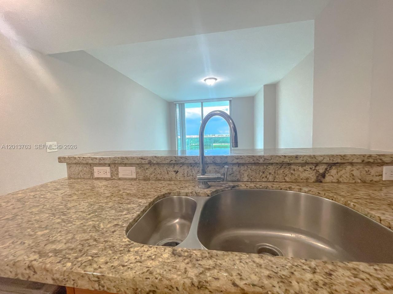 2681 N Flamingo Rd , Unit 902S, Sunrise, FL 33323 Photo