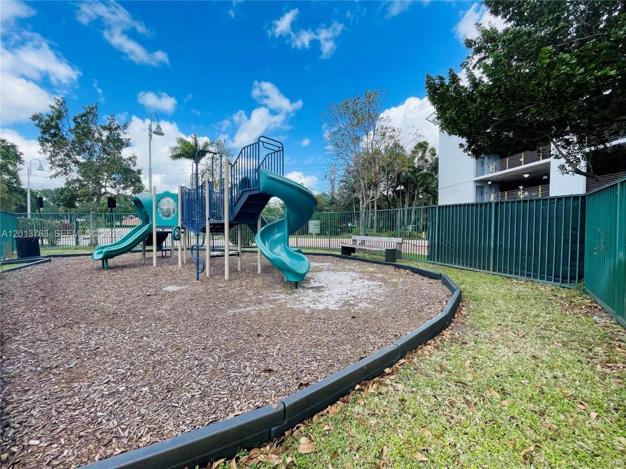 2681 N Flamingo Rd , Unit 902S, Sunrise, FL 33323 Photo