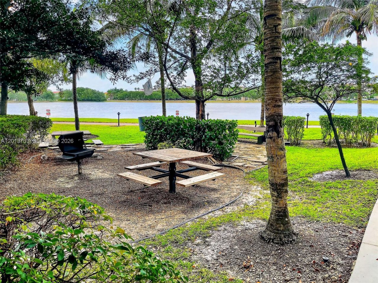 2681 N Flamingo Rd, Unit 902S, Sunrise, FL 33323 Photo