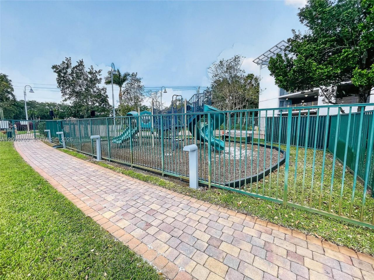 2681 N Flamingo Rd, Unit 902S, Sunrise, FL 33323 Photo