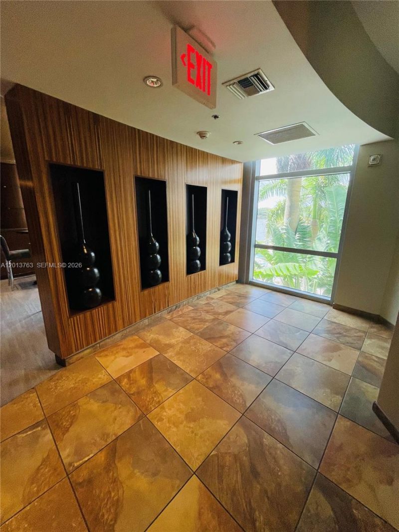 2681 N Flamingo Rd , Unit 902S, Sunrise, FL 33323 Photo