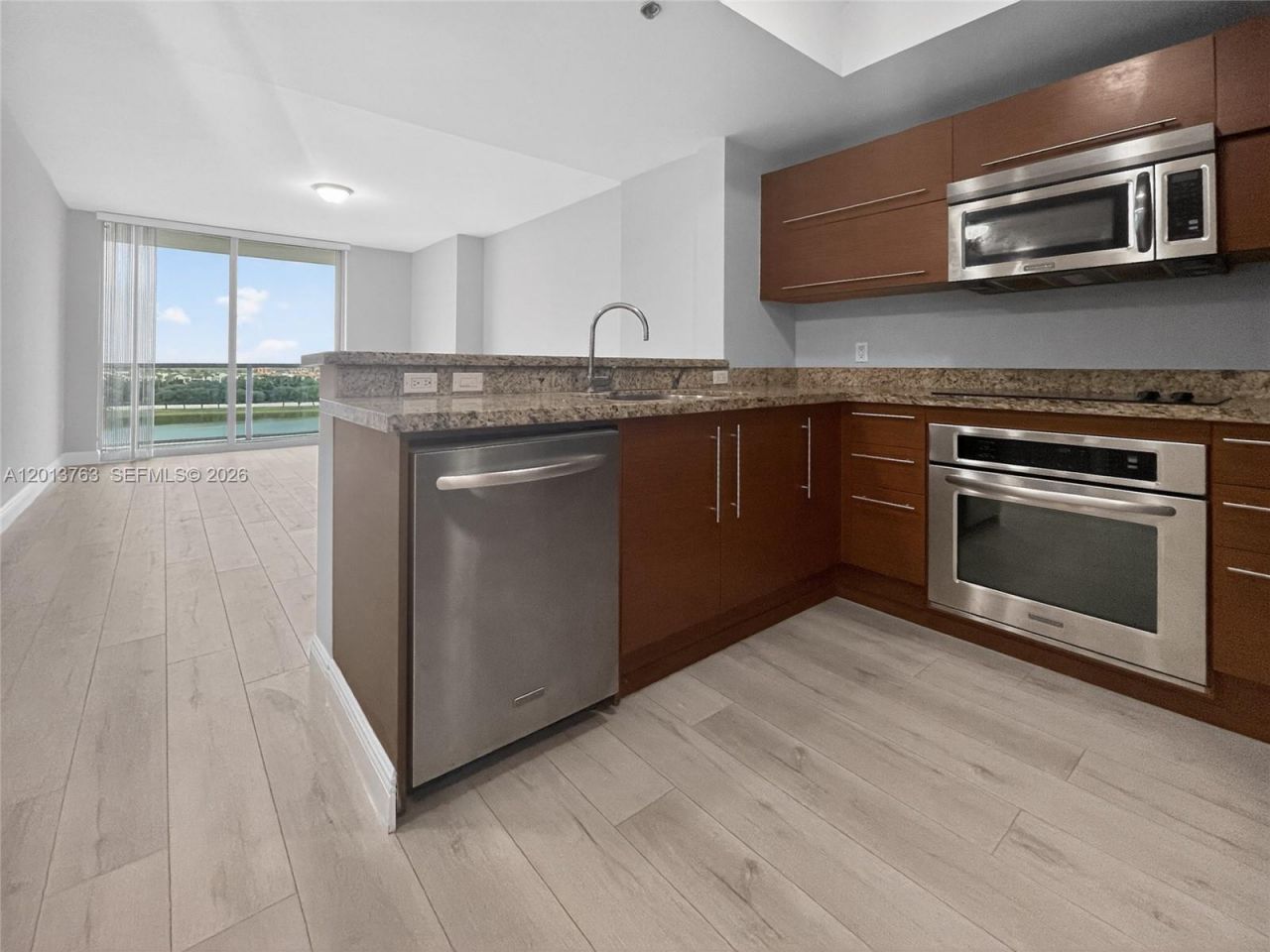 2681 N Flamingo Rd, Unit 902S, Sunrise, FL 33323 Photo