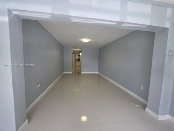 19080 NE 3rd Ct, Unit 314, Miami, FL 33179