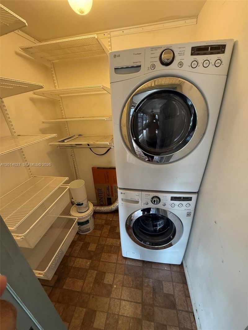 18875 NW 62nd Ave, Unit 208, Hialeah, FL 33015 Photo