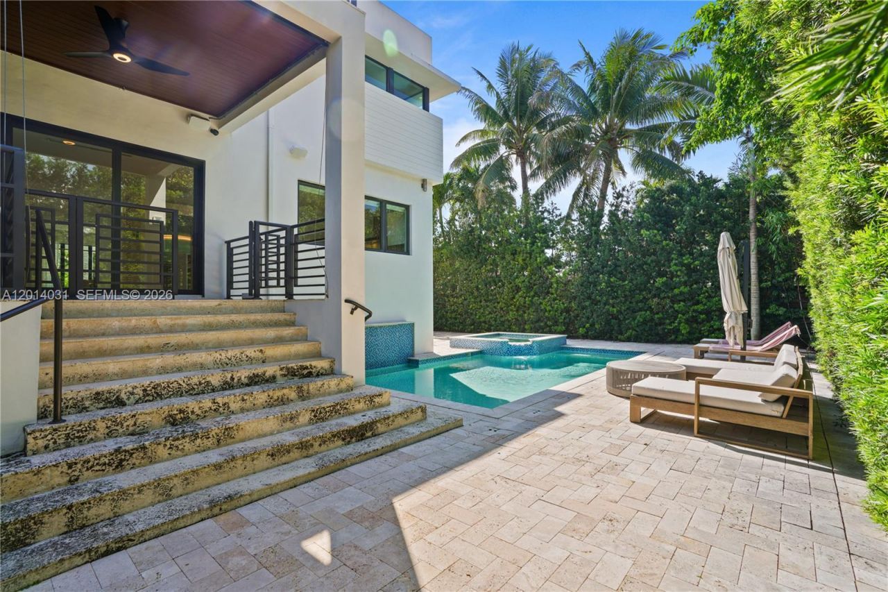 762 Fernwood Rd , Key Biscayne, FL 33149 Photo