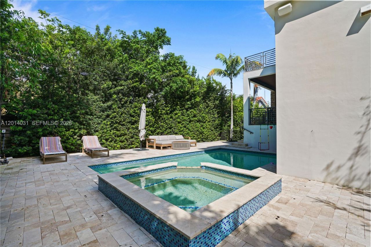 762 Fernwood Rd , Key Biscayne, FL 33149 Photo