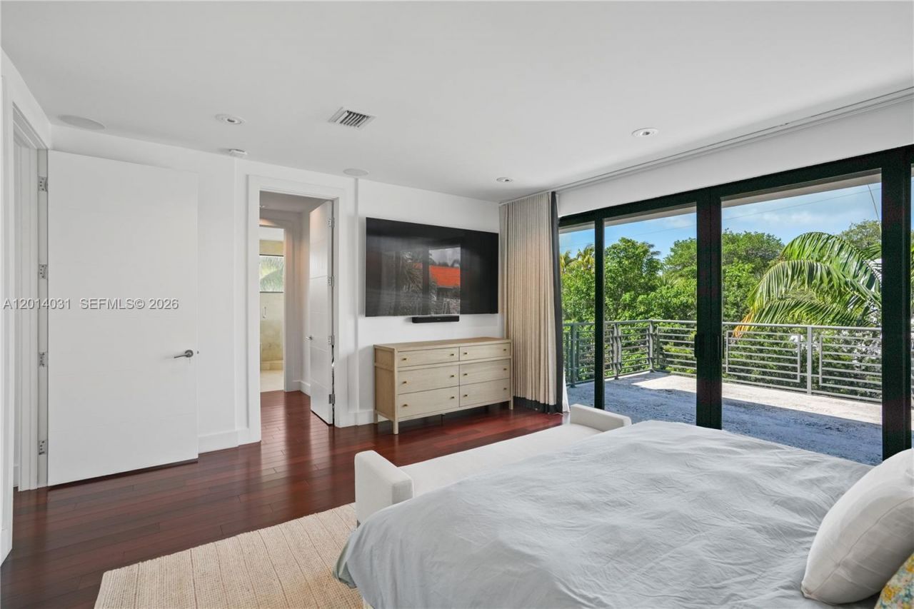 762 Fernwood Rd , Key Biscayne, FL 33149 Photo