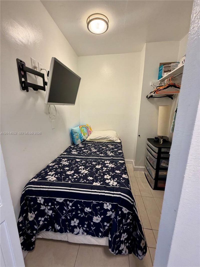500 Bayview Dr , Unit 1631, Sunny Isles Beach, FL 33160 Photo