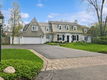 986 Brittany Road , Highland Park, IL 60035