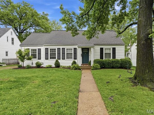 216 Park Avenue, St Louis, MO 63122