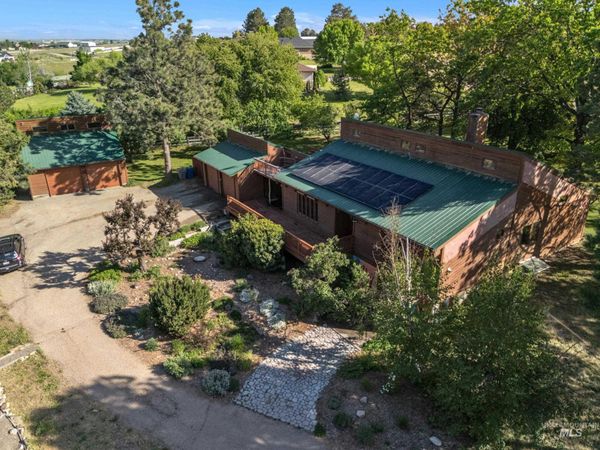 10424 Duck Lane, Nampa, ID 83686