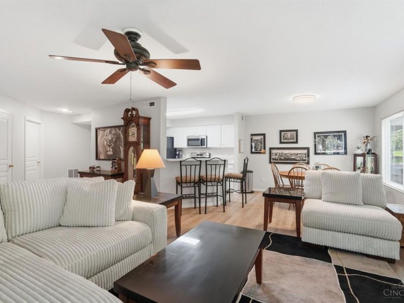 5625 Baywatch Way, Unit 204, Deerfield Twp., OH 45040 Photo 12