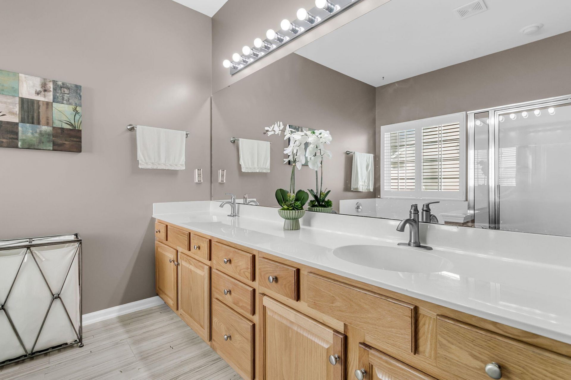 153 Oakbluff Road Photo 21