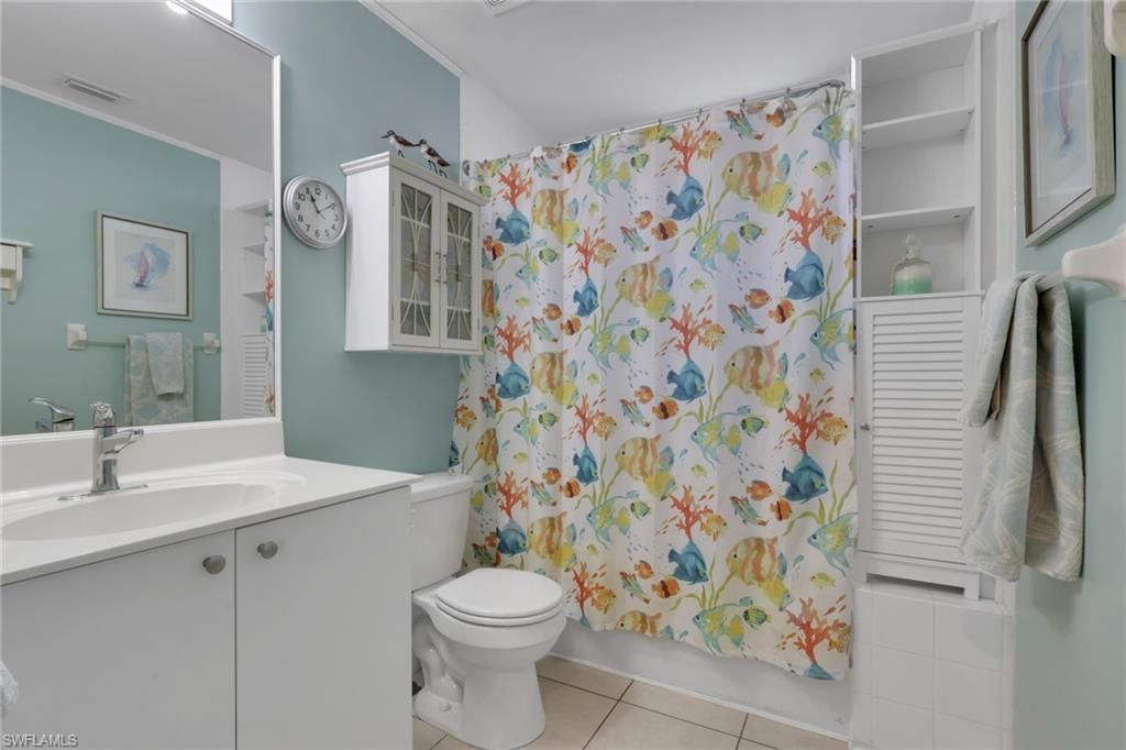 320 Robin Hood Cir, Unit 101, Naples, FL 34104 Photo