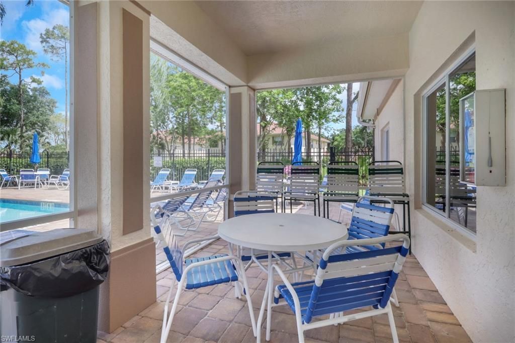 320 Robin Hood Cir, Unit 101, Naples, FL 34104 Photo