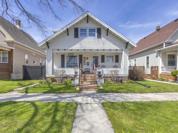 1806 N 12th St, Sheboygan, WI 53081