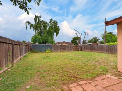 3214 35th Ave, Sacramento, CA 95824 Photo