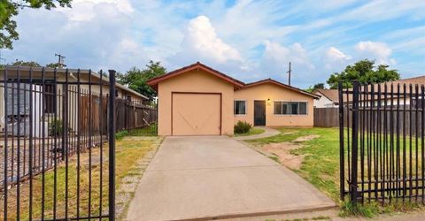 3214 35th Ave, Sacramento, CA 95824 Photo