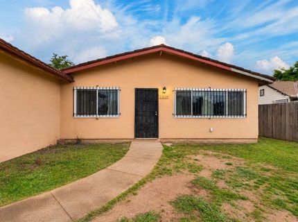 3214 35th Ave, Sacramento, CA 95824 Photo