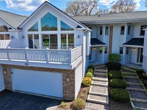 676 Midship Circle Circle, Webster, NY 14580