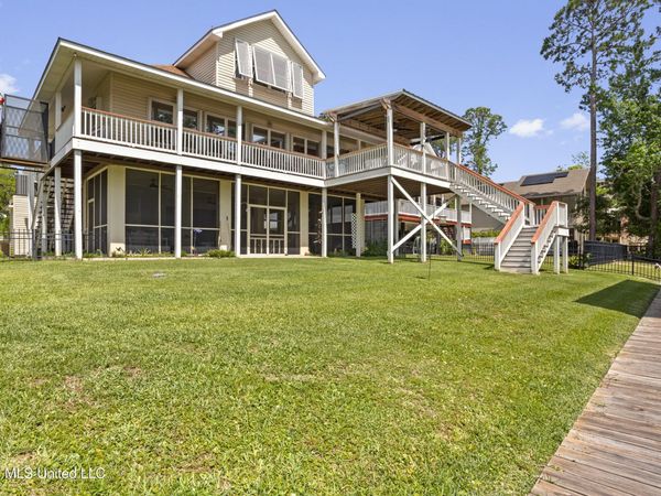 111 Ironwood Cove, Pass Christian, MS 39571