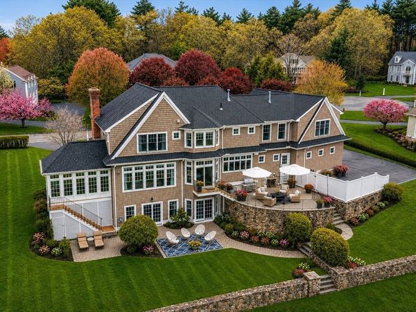 38 Fieldstone Farm Rd, Sudbury, MA 01776