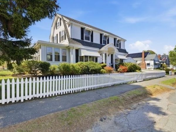 57 Cumberland Circle, Lynn, MA 01904