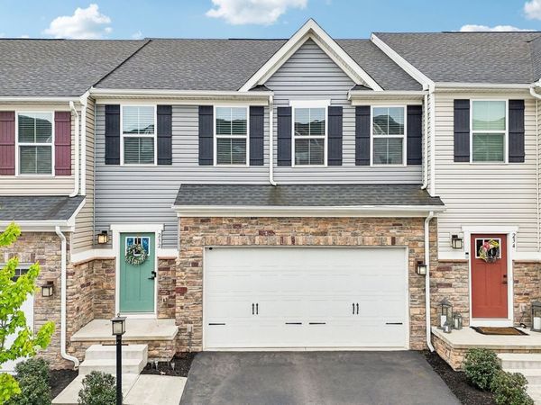 232 Cranesbill Drive , Mars, PA 16046