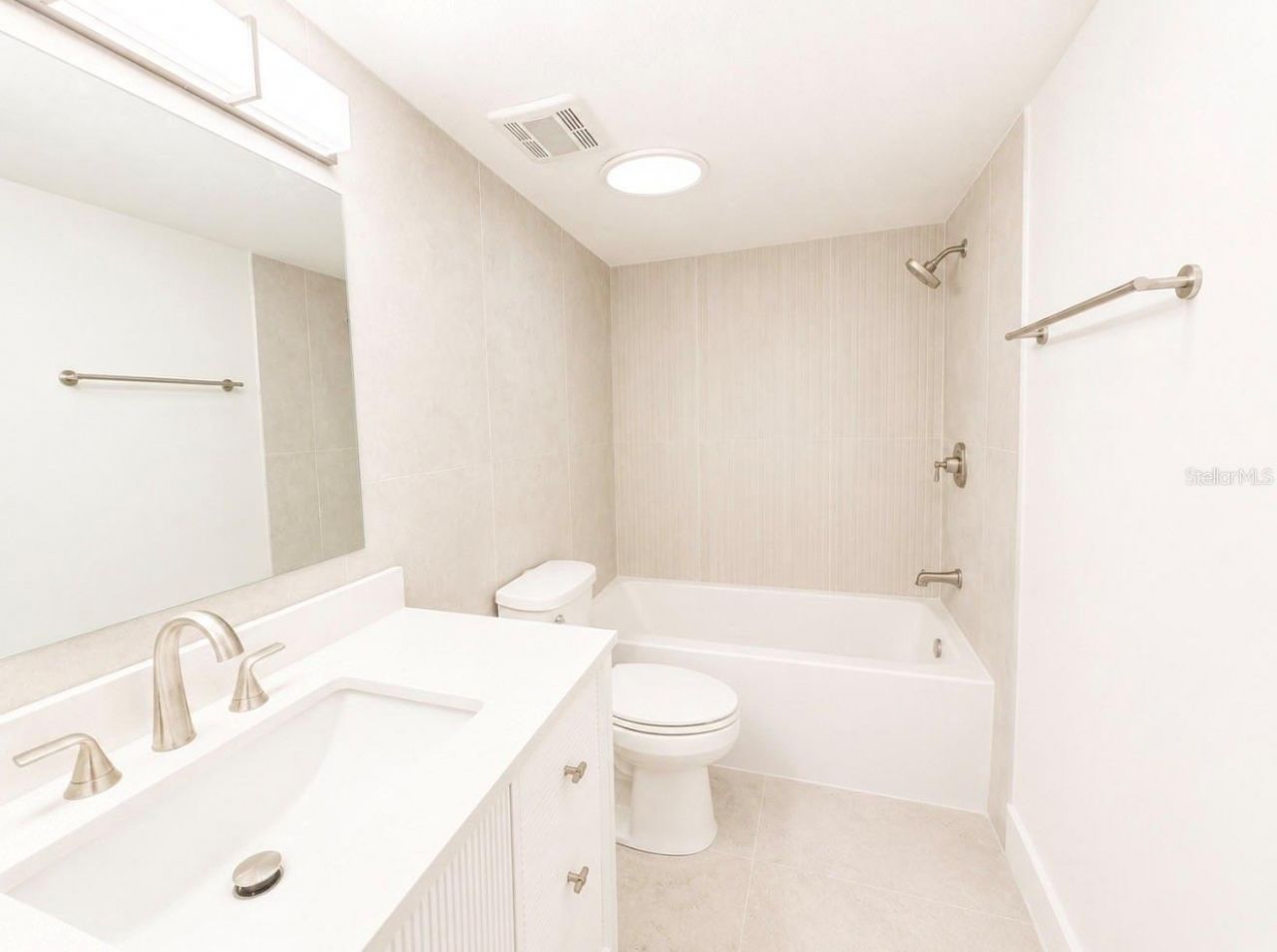 200 Country Club Drive , Unit 1505, Largo, FL 33771 Photo