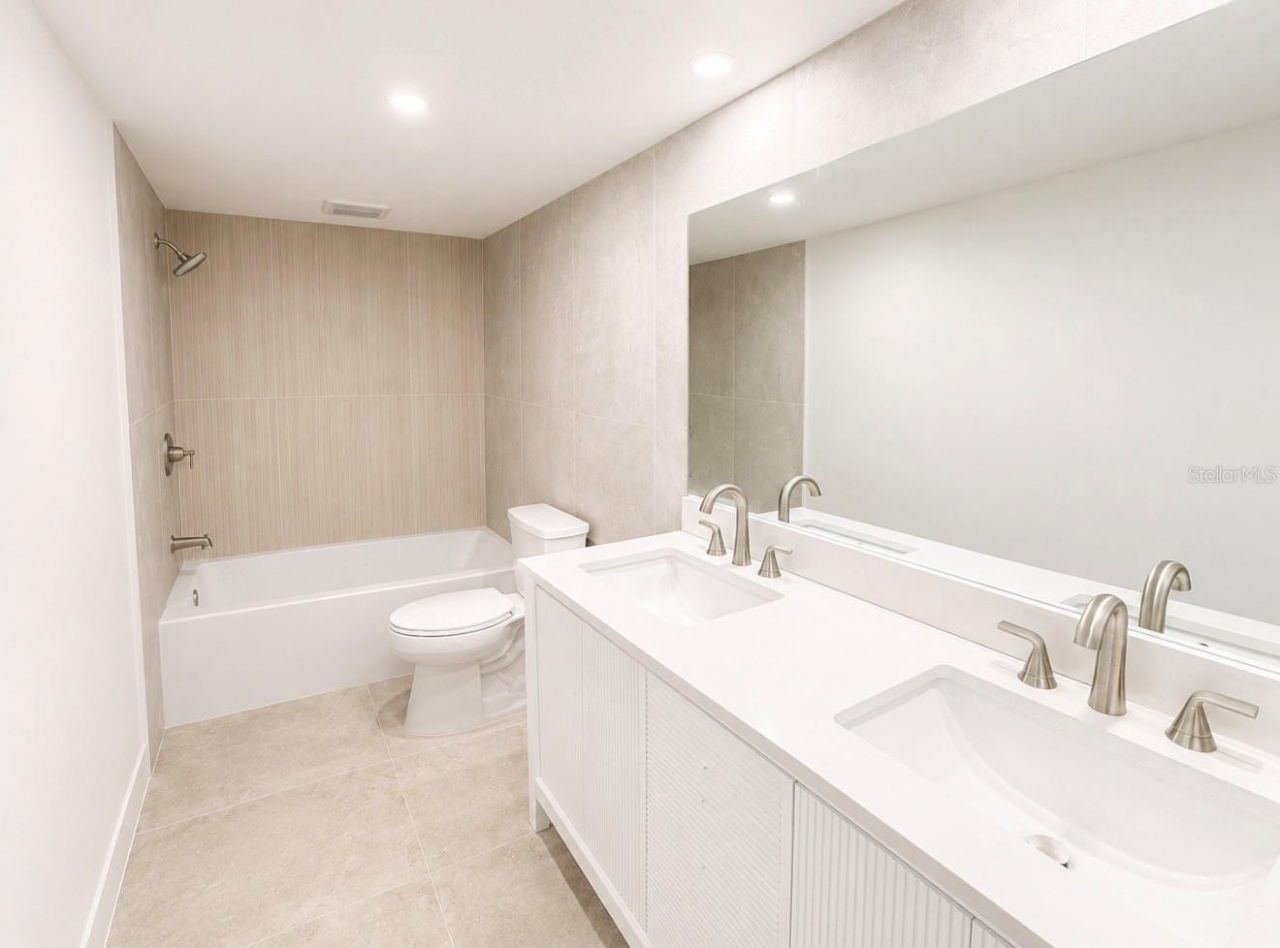 200 Country Club Drive , Unit 1505, Largo, FL 33771 Photo
