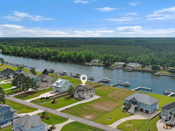 255 Gatsey Lane, Beaufort, NC 28516