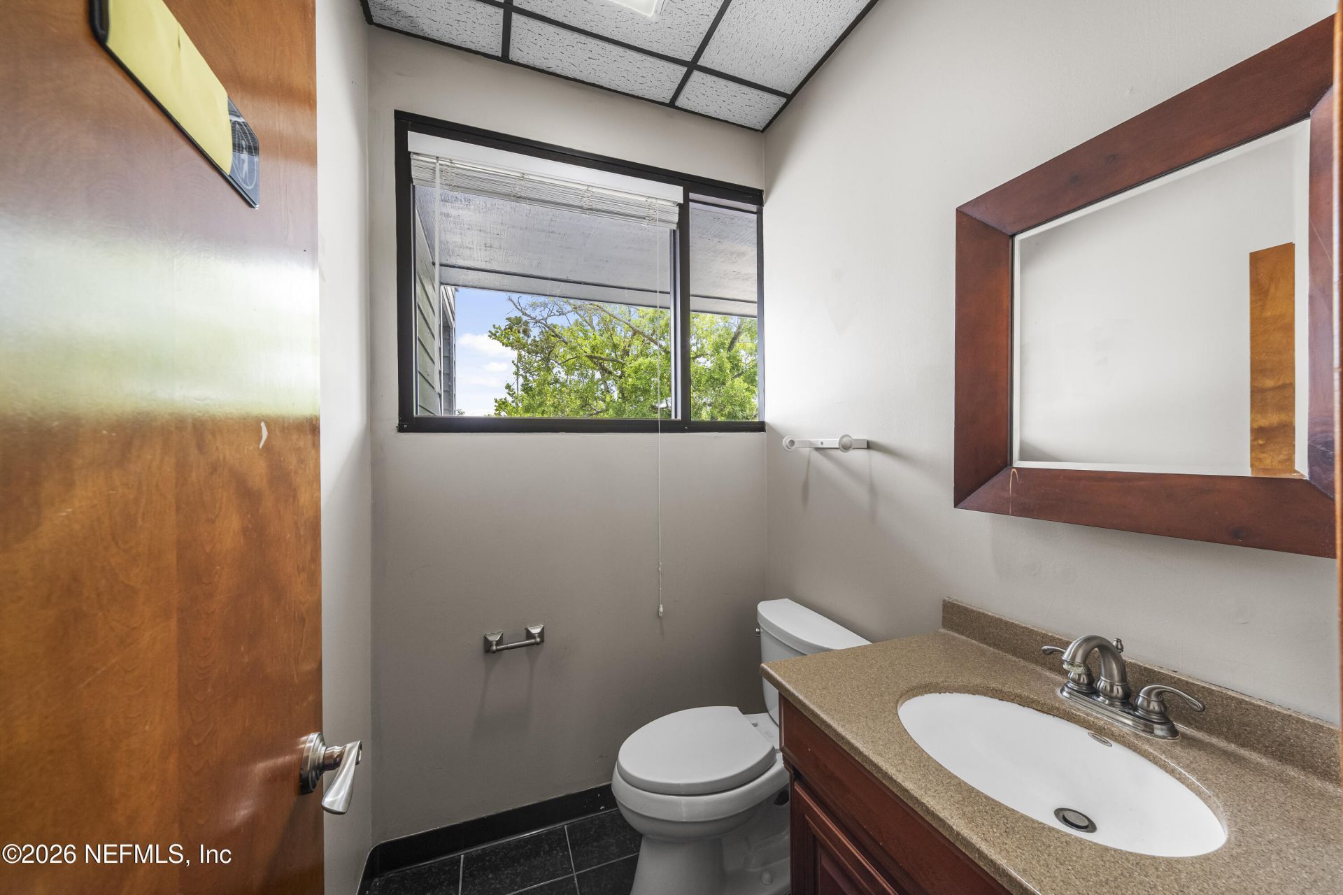 8850 Goodbys Executive Drive, Jacksonville, FL 32217 Photo