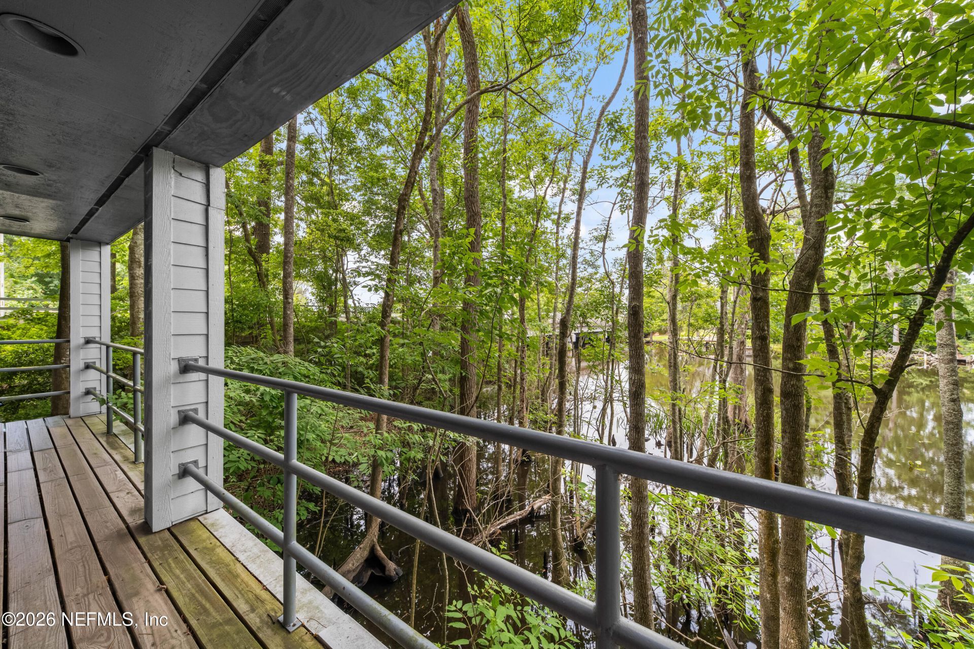 8850 Goodbys Executive Drive, Jacksonville, FL 32217 Photo