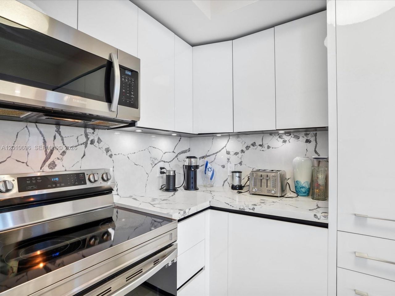 17375 Collins Ave , Unit 1508, Sunny Isles Beach, FL 33160 Photo