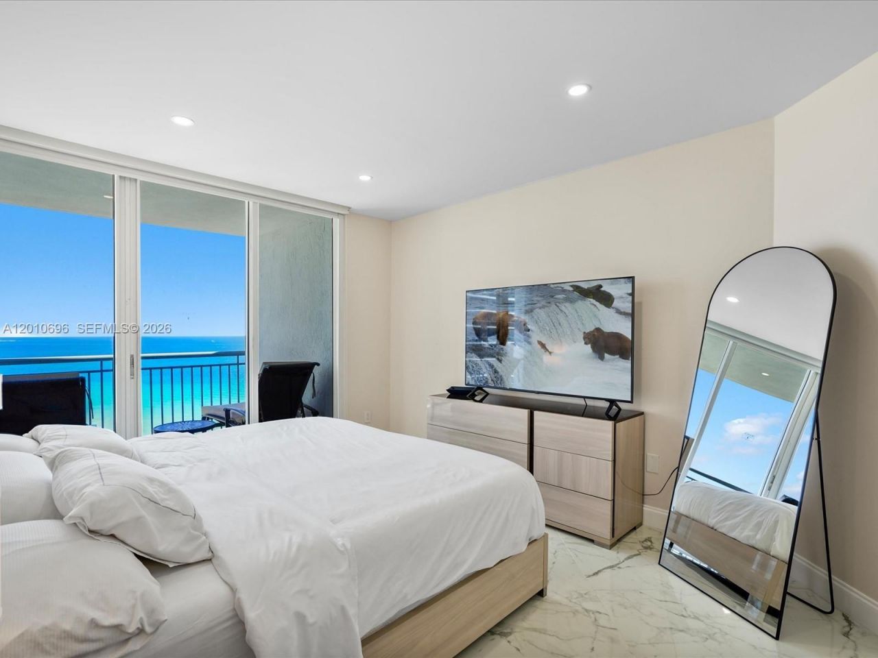 17375 Collins Ave , Unit 1508, Sunny Isles Beach, FL 33160 Photo