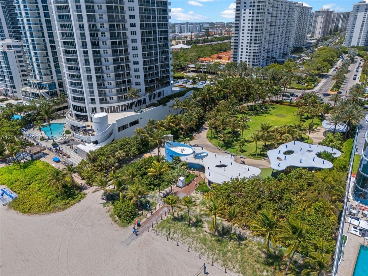 17375 Collins Ave , Unit 1508, Sunny Isles Beach, FL 33160 Photo