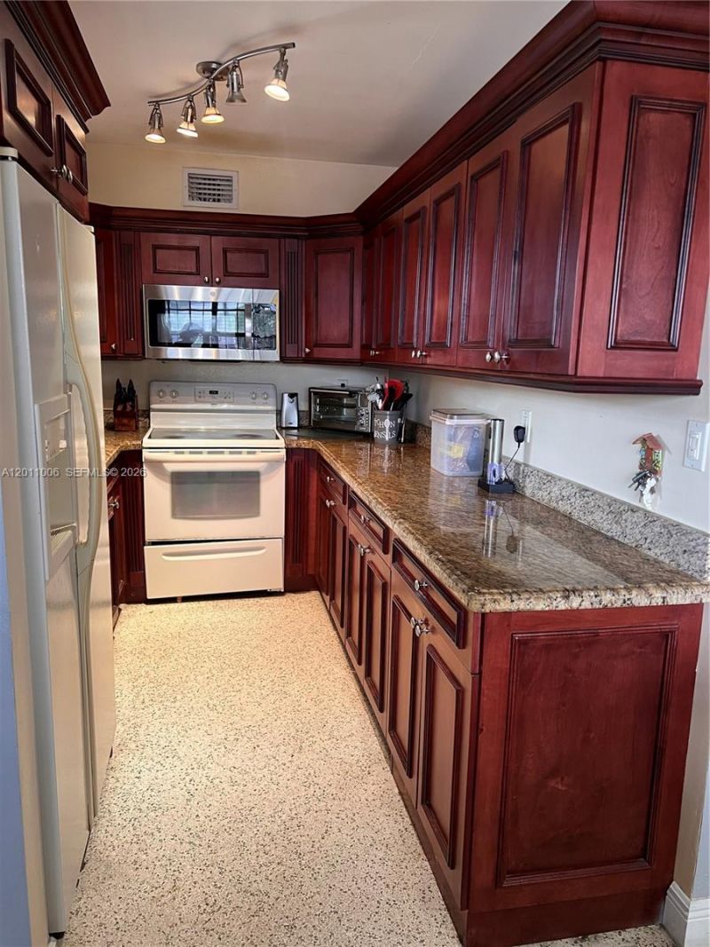 4825 SW 111th Ave , Miami, FL 33165 Photo