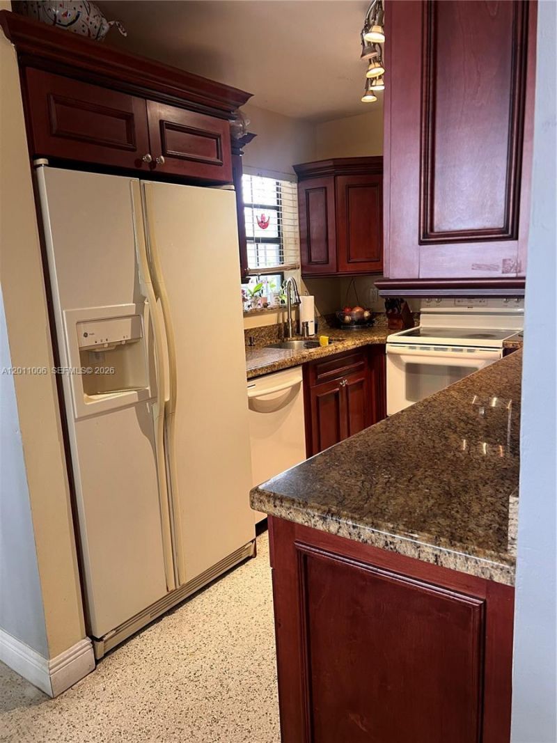 4825 SW 111th Ave , Miami, FL 33165 Photo