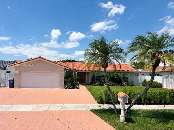 13931 SW 156th Ter , Miami, FL 33177
